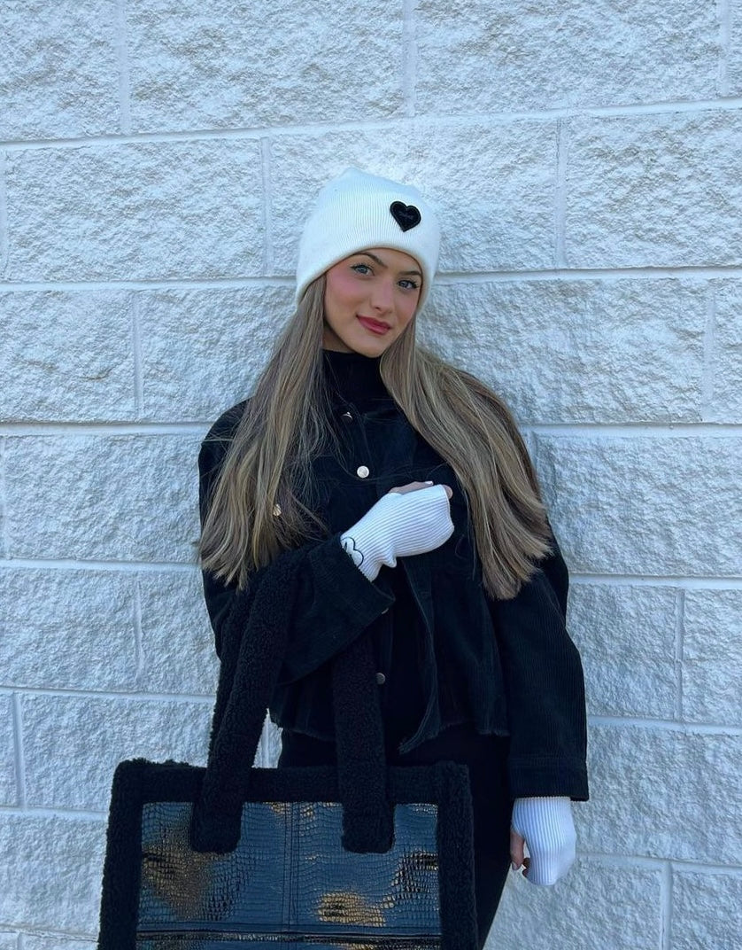 The Velvet Heart Beanie – TAL NEW YORK display picture 1