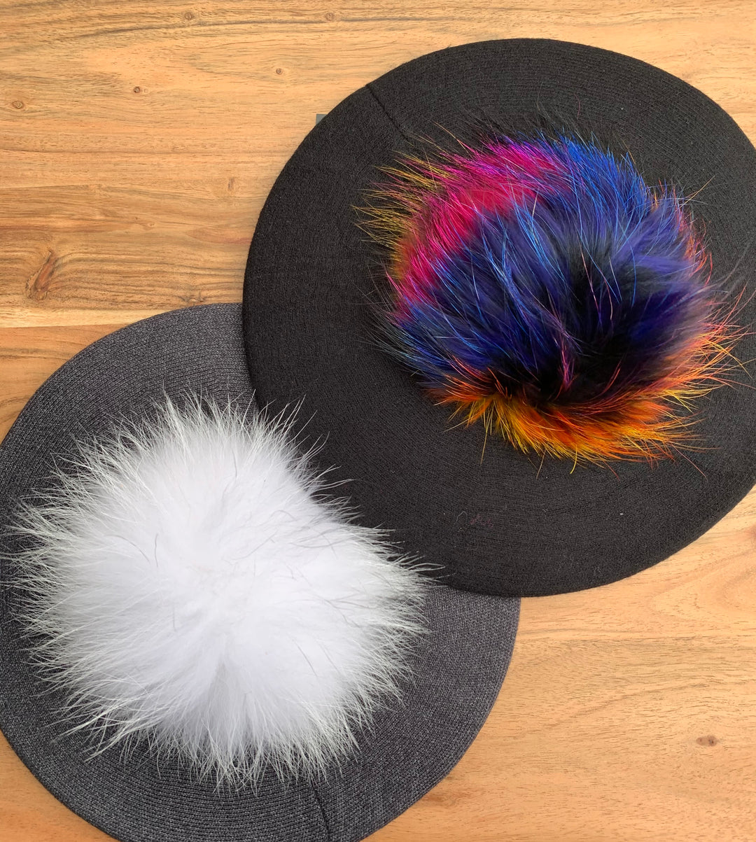Luxe Pom Berets – TAL NEW YORK display picture 3
